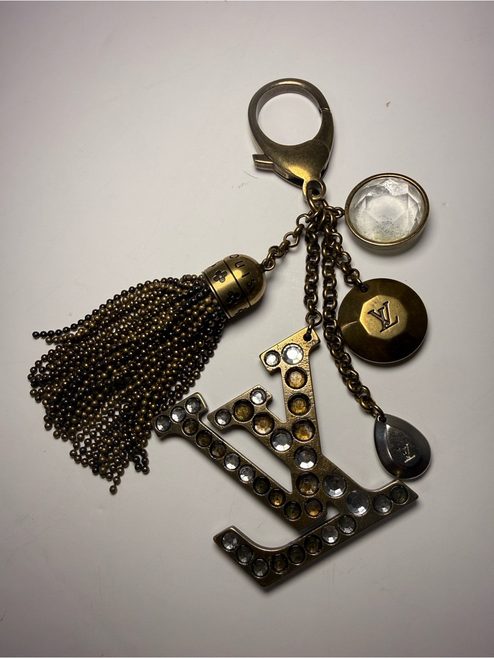 Louis Vuitton Crystal LV Bag Charm Key Holder - Picture 6 of 11